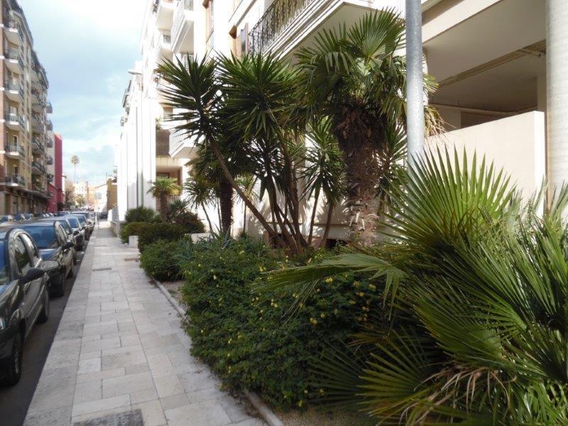 Brindisi-Centro quadrilocale con box